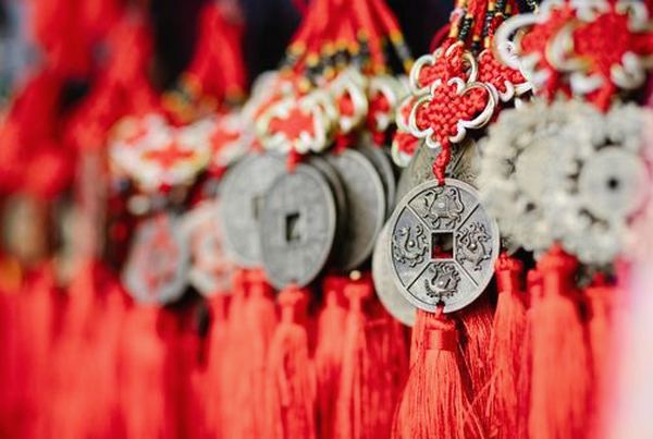 liên hệ 33Win